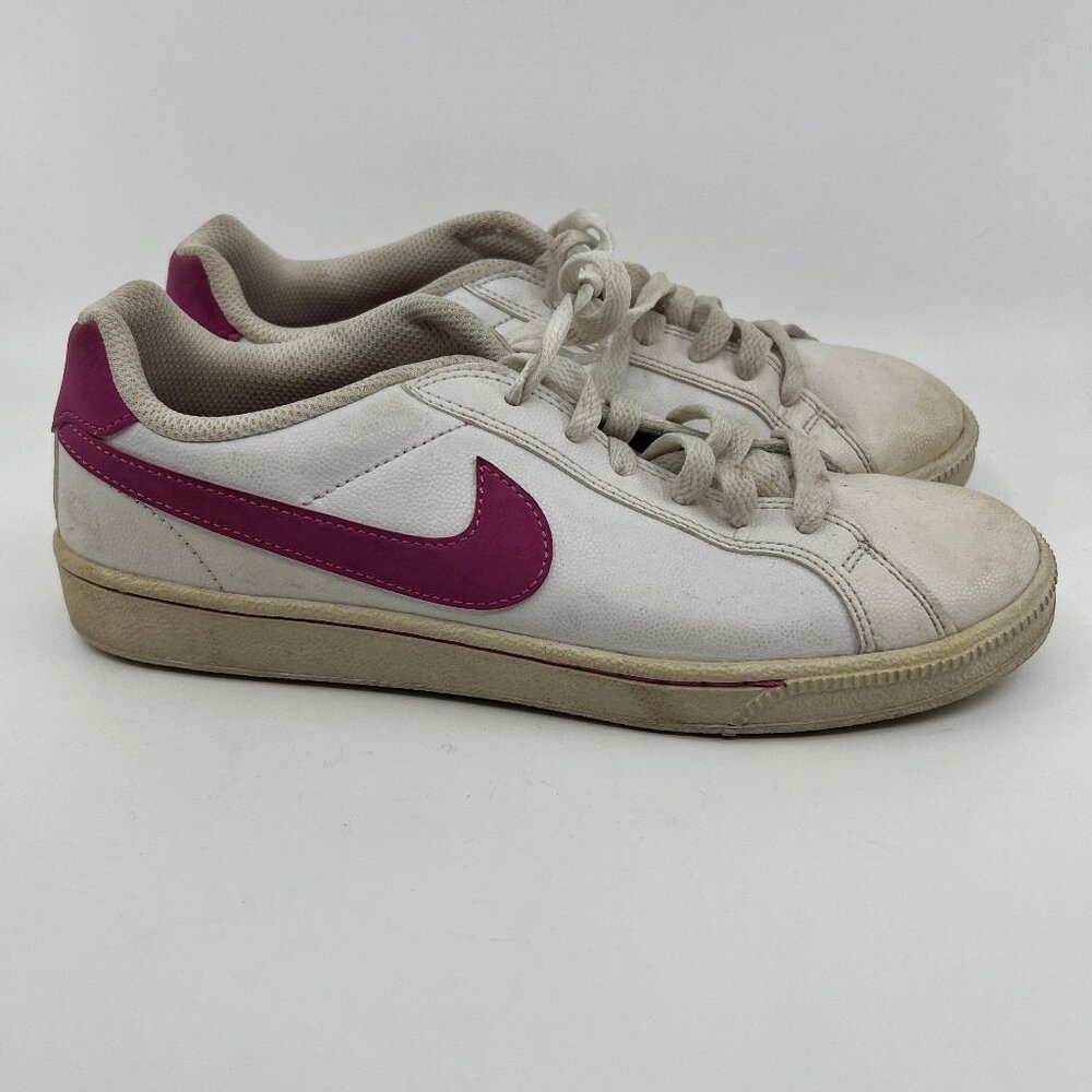 Nike Women's Sz 7 Court Majestic Training Sneakers 454256-112 White Fuschia